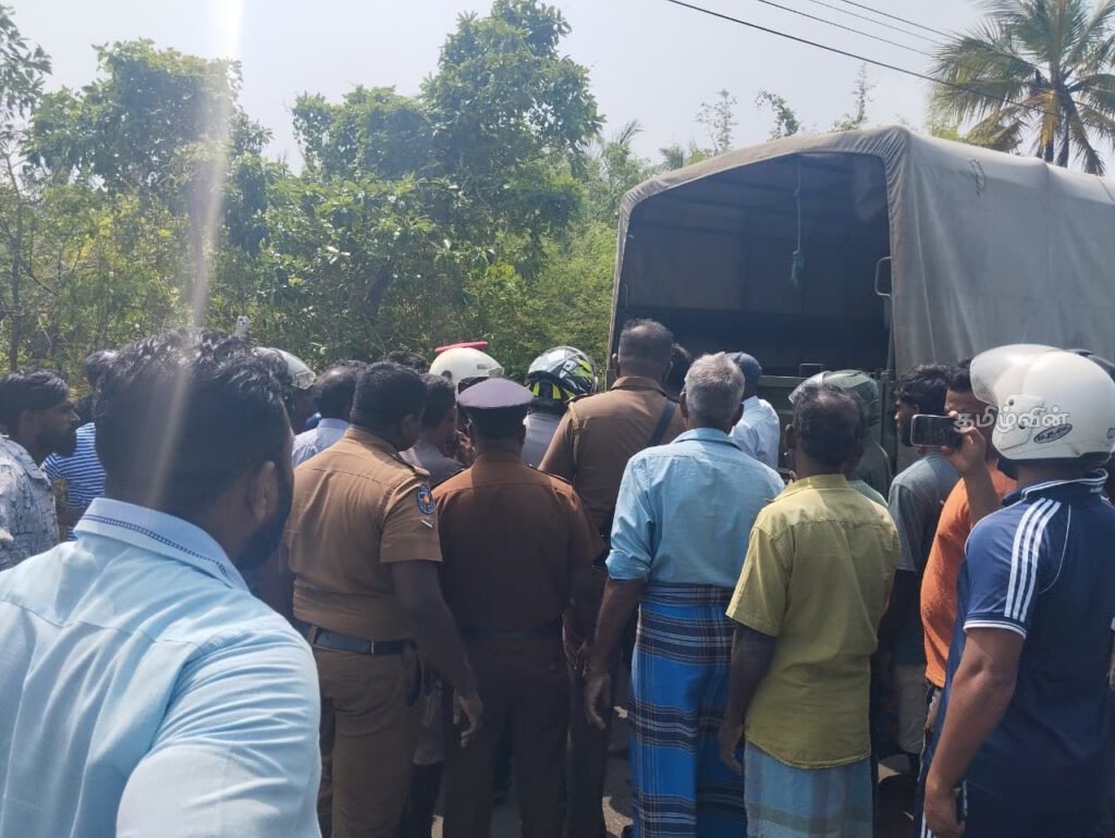 யாழில் இராணுவ வாகனம் மோதி முதியவர் பலி