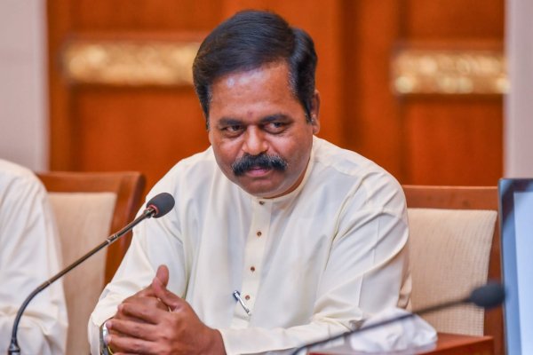 பறிக்கப்பட்ட சிறீதரனின் பதவி – புதிய தலைவராக சாணக்கியன்