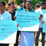 பாடகர் சங்கீர்த்தனன் கைதுக்கு எதிர்ப்பு தெரிவித்து கிளிநொச்சியில் ஆர்ப்பாட்டம்!!
