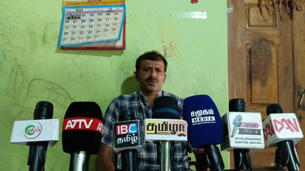 மருதங்கேணியில் நடைபெறவுள்ள காணி சுவீகரிப்புக்கு எதிராக , அனைவரையும் ஒன்று திரளுமாறு காணி உரிமைக்கான மக்கள் இயக்கம் கோரிக்கை..,!