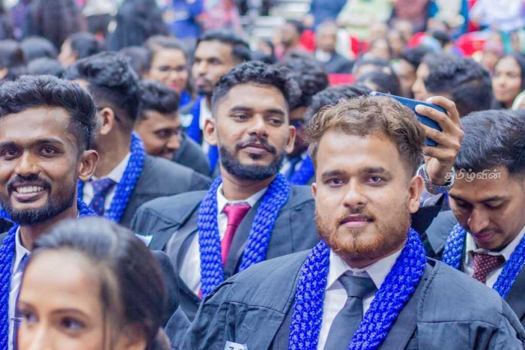 மூன்று நாட்கள் இடம்பெற்ற தென்கிழக்கு பல்கலைக்கழக பட்டமளிப்பு விழா!!